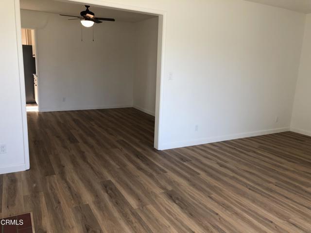Building Photo - 1447 W Palm Dr