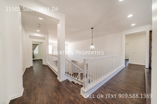 Building Photo - 31501 Sagecrest Dr