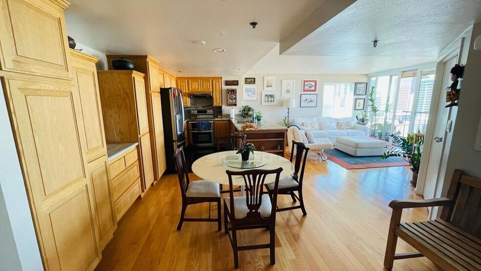 Building Photo - 1514 Seventh Avenue, 501