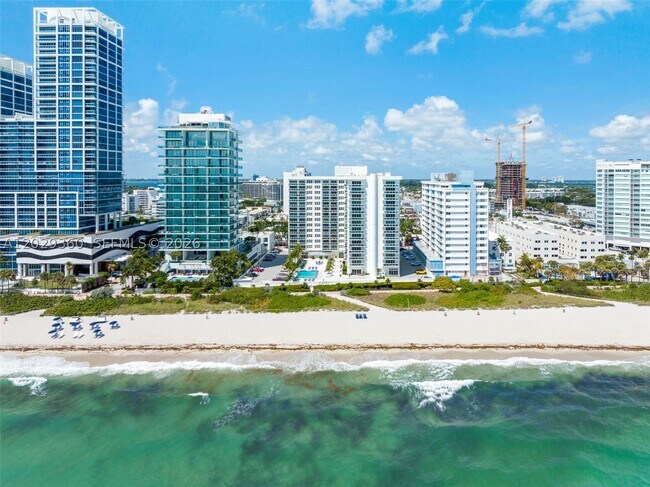 Building Photo - 6917 Collins Ave