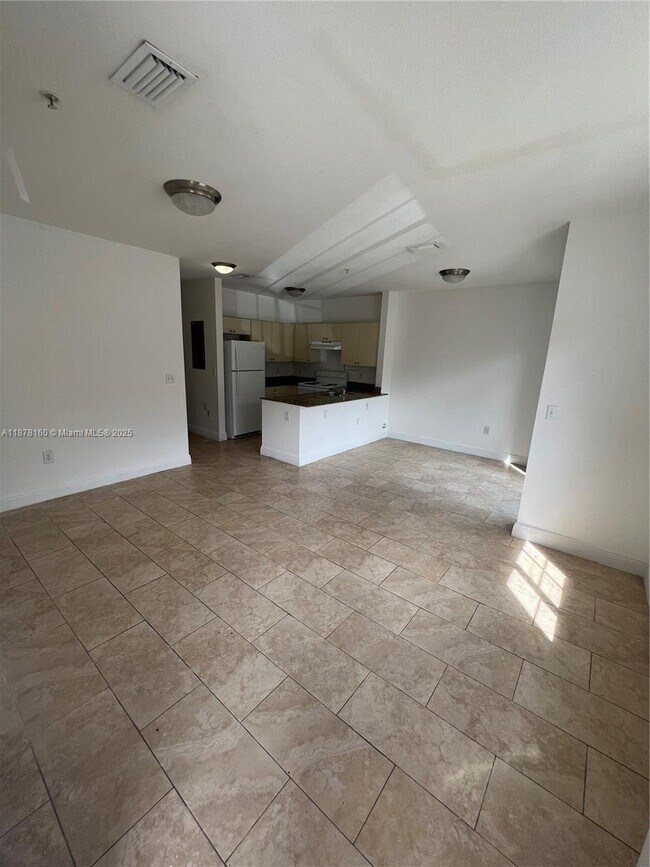 Primary Photo - 211 W 79th Pl