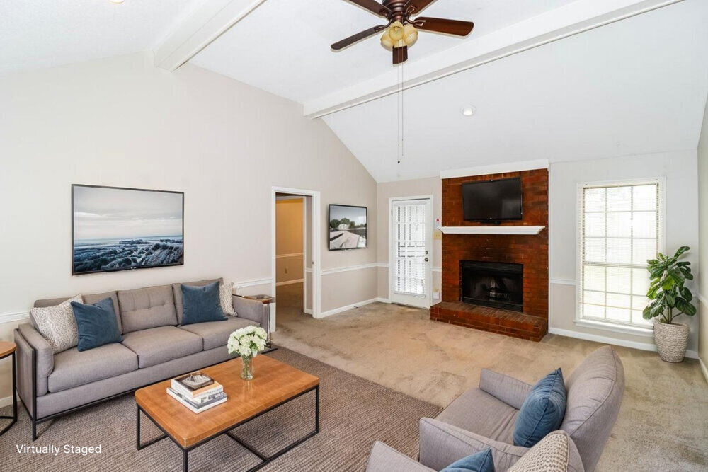 Building Photo - 423 Cairn Cove