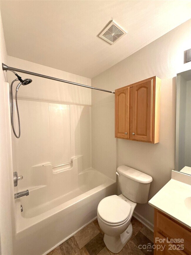 Building Photo - 10777 Essex Hall Dr