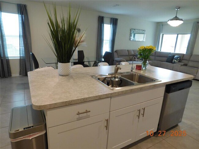 Building Photo - 1587 Candlefire Row