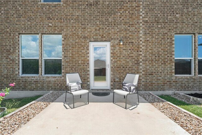 Building Photo - 7604 Peccary Dr