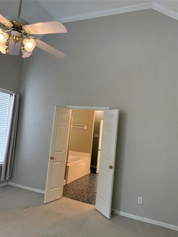 Building Photo - 9013 Crown Point Cir