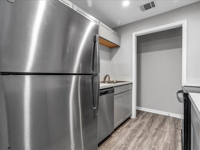 Building Photo - 9519 Pagewood Ln