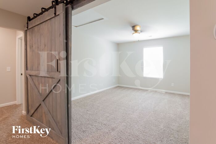 Building Photo - 313 Dunlin Dr