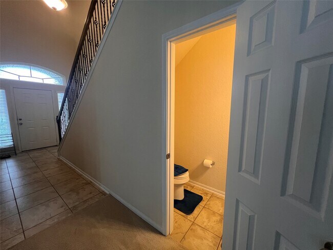 Building Photo - 5410 Peppermint Ln