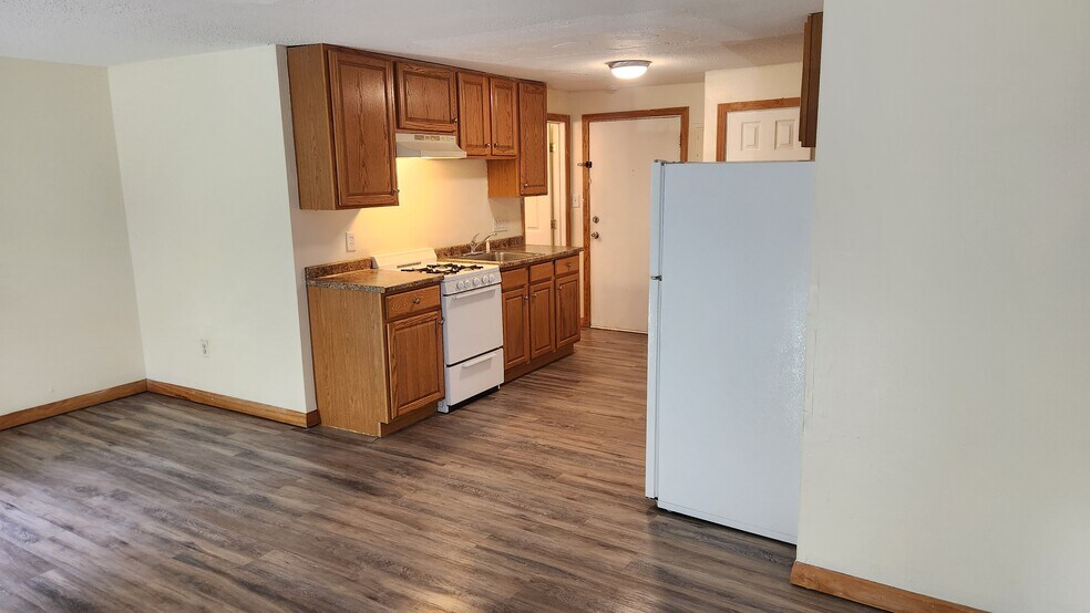 Building Photo - 295 Pawtucket Blvd