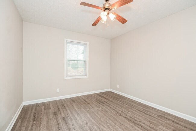 Building Photo - 1450 Moriah Trce