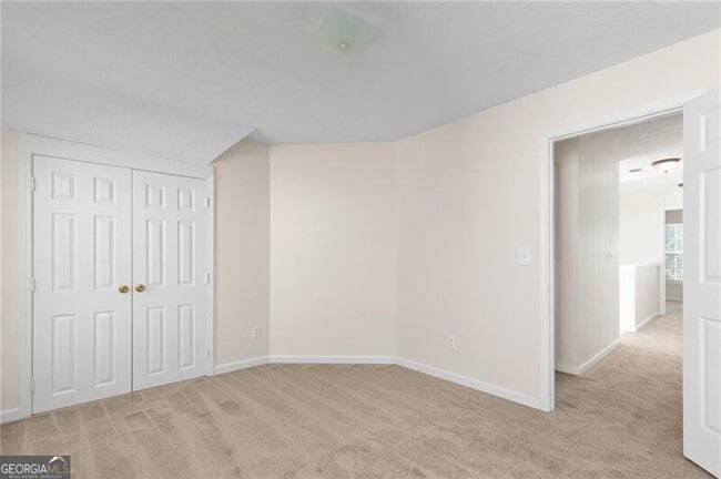 Building Photo - 1090 Norwalk Trce