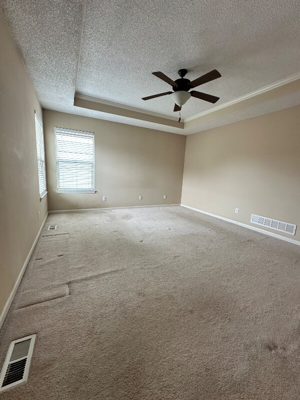 Building Photo - 813 Glenview St