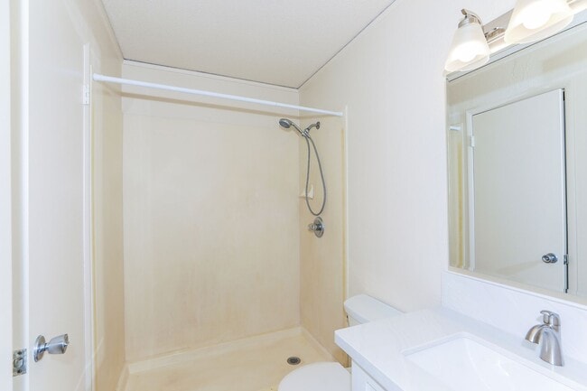 Building Photo - Ridgeway - Renovated two story, 2 bedroom, 1 bath with 1 uncovered parking stall