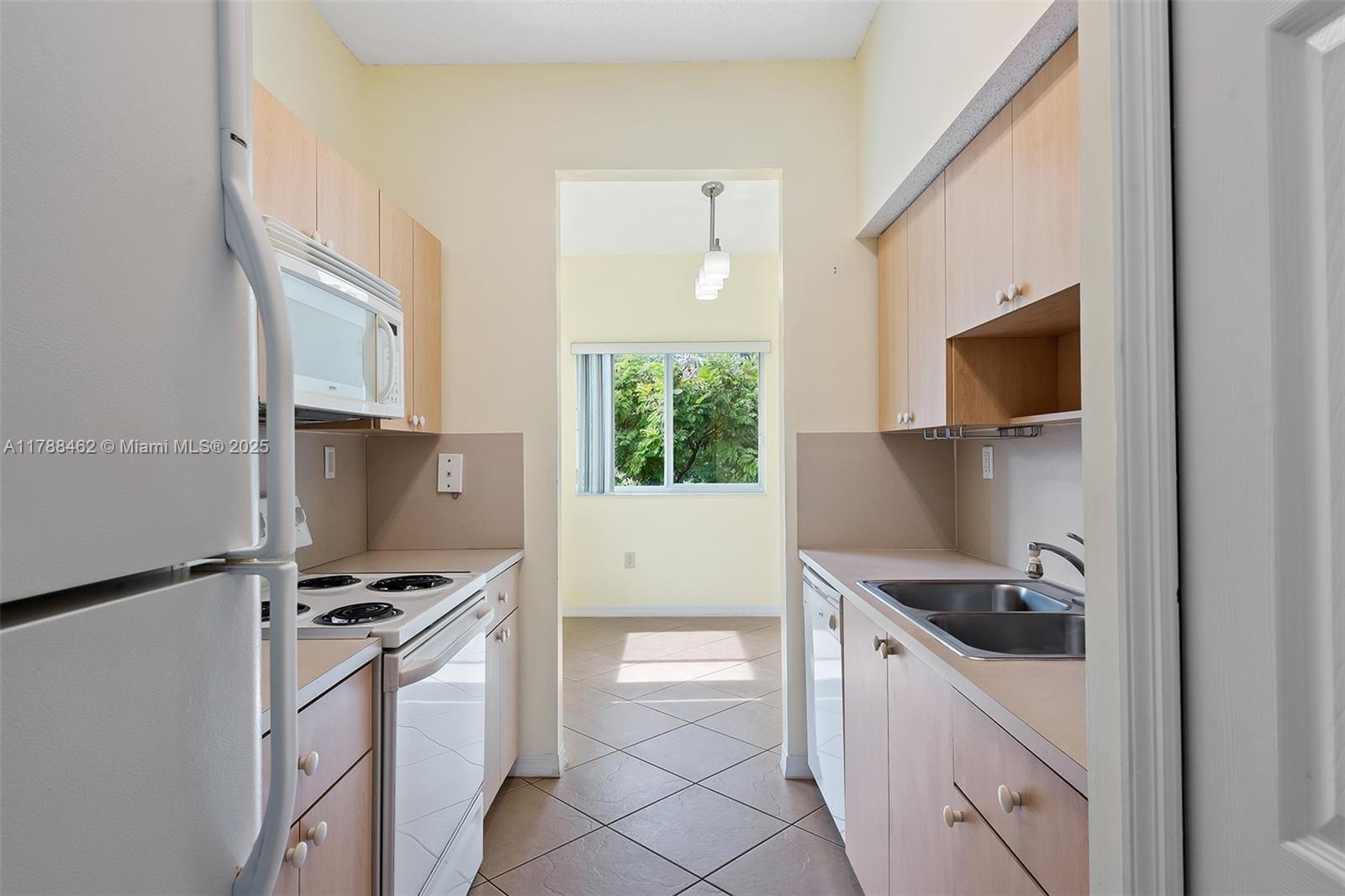 Building Photo - 7085 Nova Dr