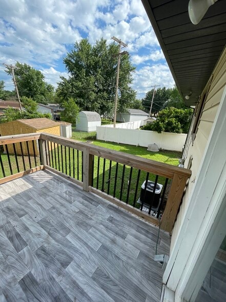 Building Photo - 1013 Cedar St