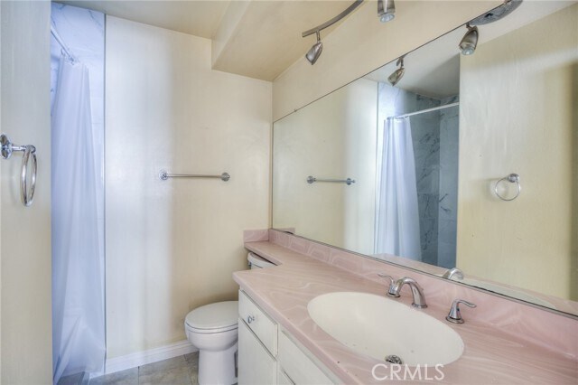 Building Photo - 125 S Sierra Madre Blvd