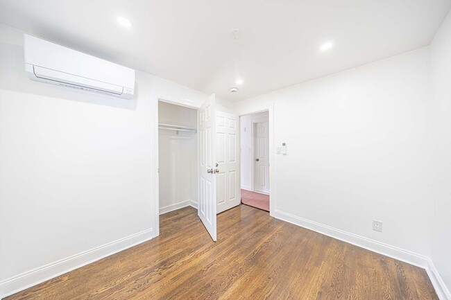 Building Photo - 41 Villa St
