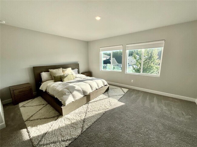 Building Photo - 15255 Caravan Ave