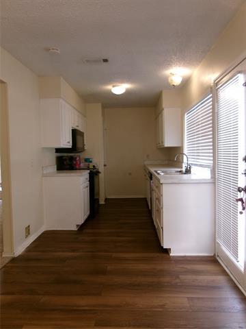 Building Photo - 3705 Greenhill Ln