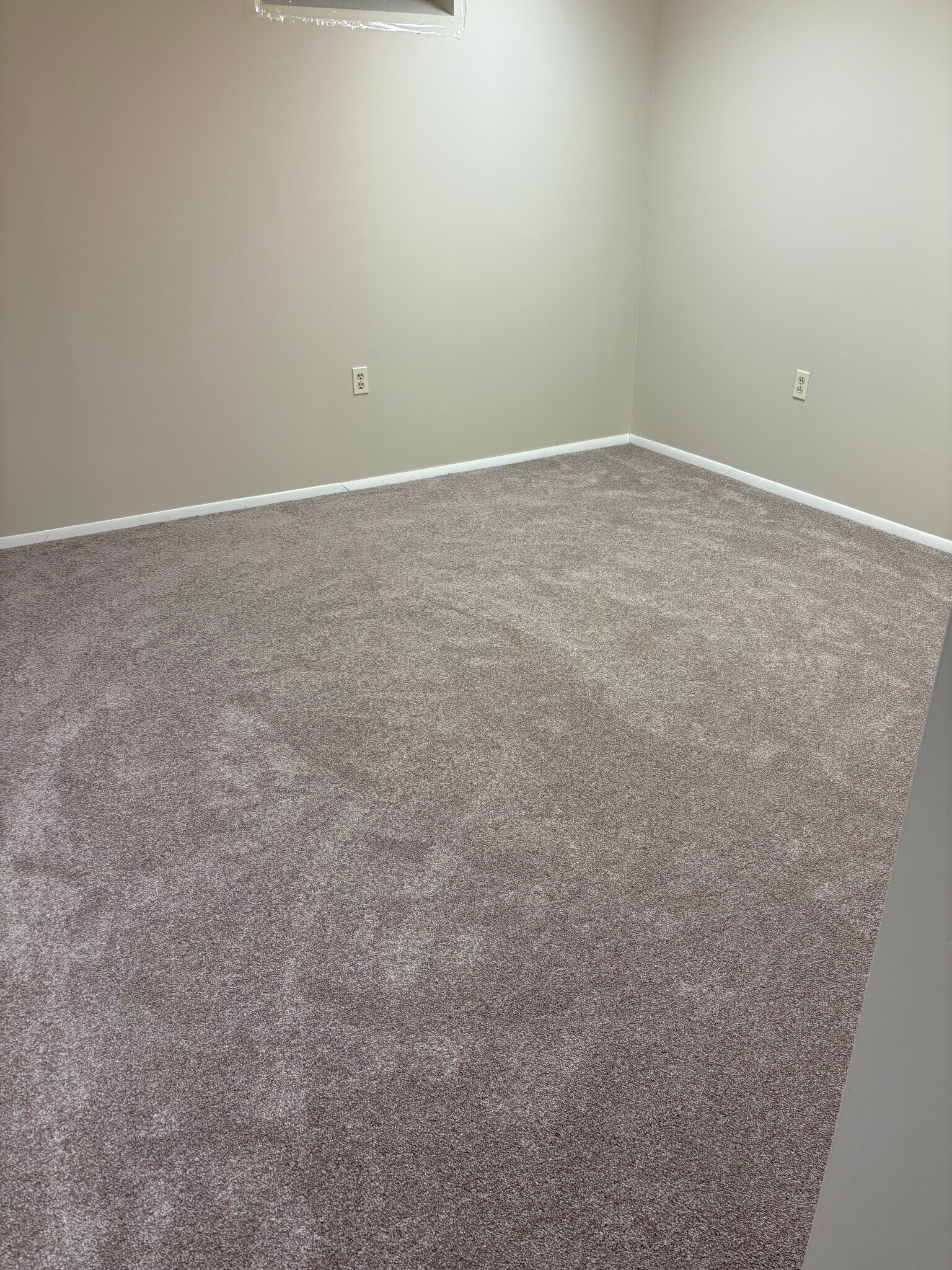 Basement - 4628 Emblem Cir