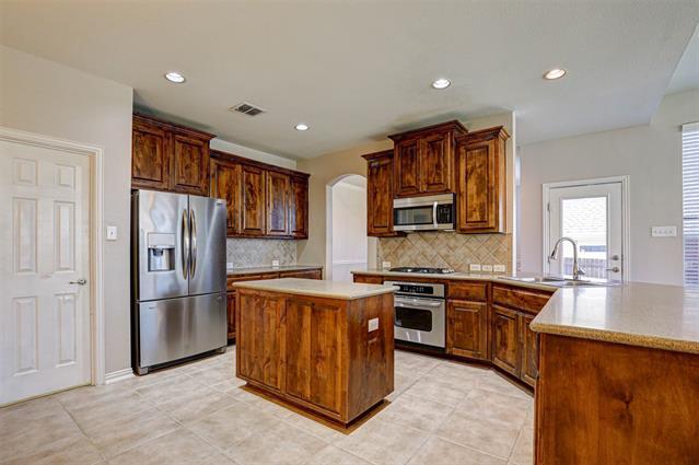 Building Photo - 12480 Leaflet Dr