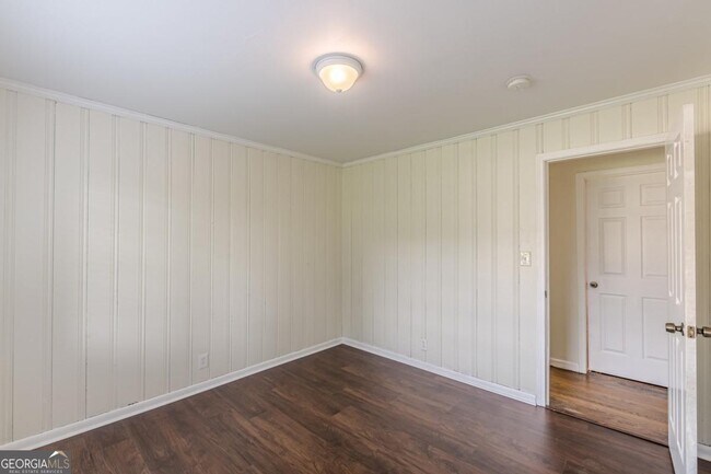 Building Photo - 2416 Timber Ridge Ct
