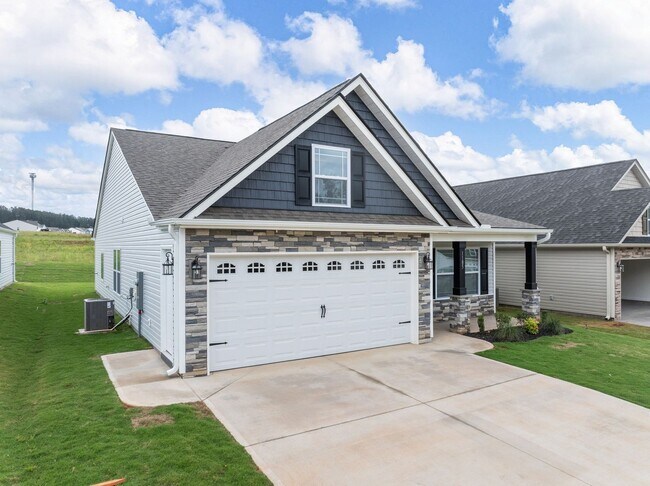 Building Photo - Beautiful New Construction--3 Bedrooms, 2 ...