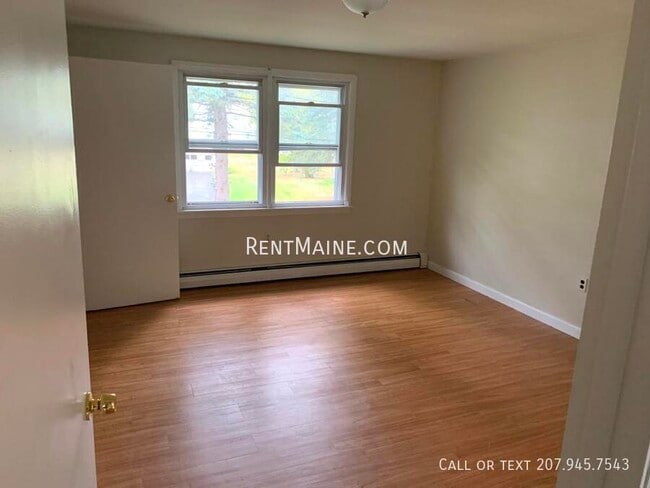 Building Photo - 21 Yale St