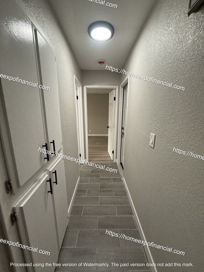 Building Photo - Nice Home For Rent