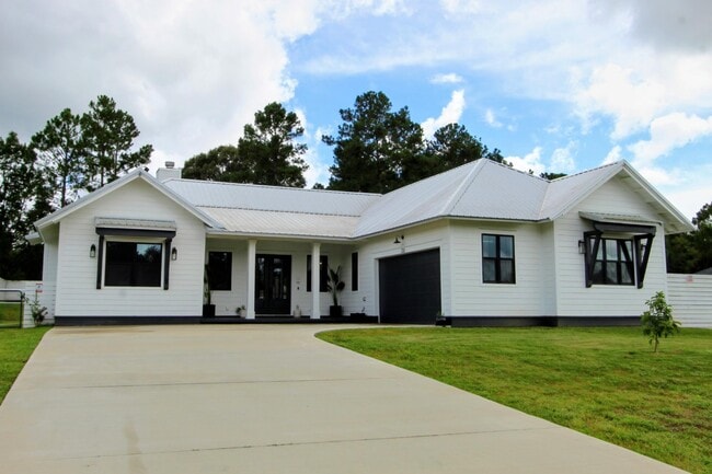 Building Photo - 3116 Pinot Way