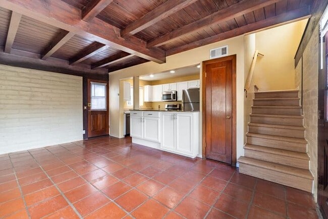 Building Photo - Pacific Grove Coastal Cottage – 2 Bedroom