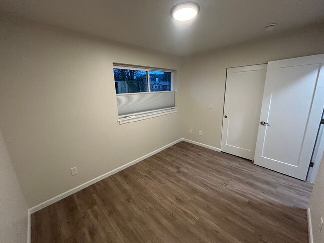 Building Photo - New build Beautiful 3bd, 2bath House in North Tacoma!