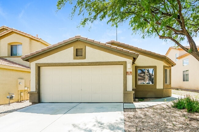 Building Photo - 12782 E Hannah Trail