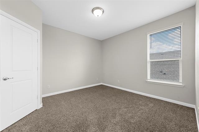 Building Photo - 3318 Camden Creek Dr