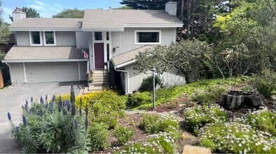 Building Photo - Sunny - Fully Furnished 2-Bedroom, with Of...