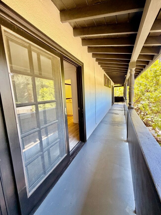 Building Photo - Gorgeous Encino Hills Home