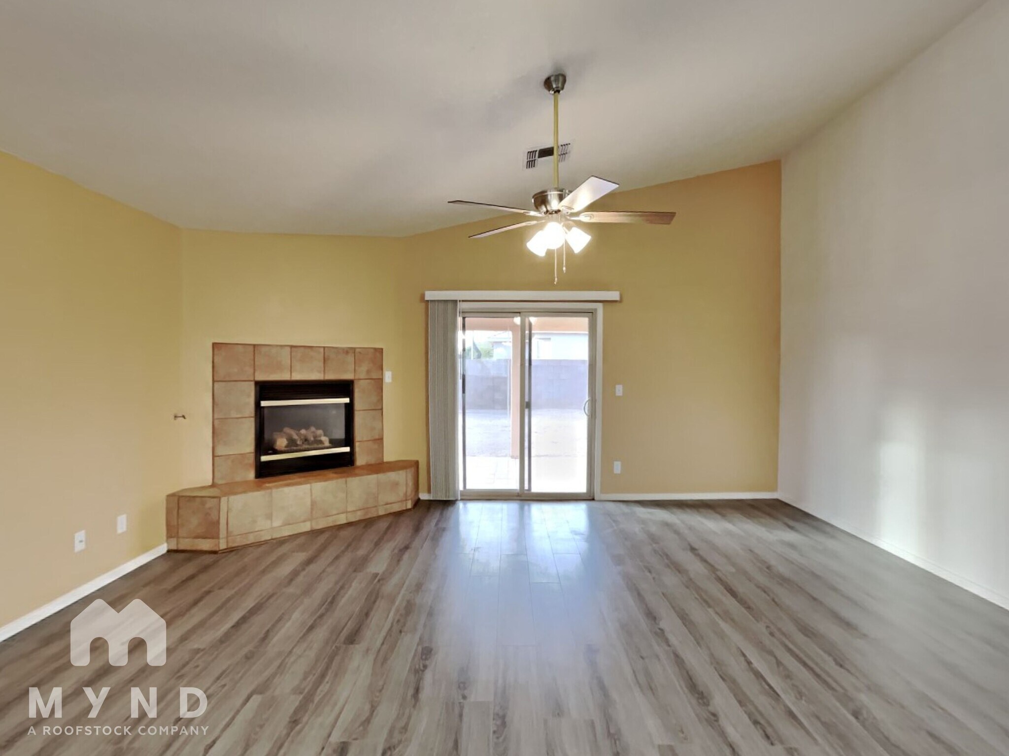 Building Photo - 9670 E Mt Baldy Way