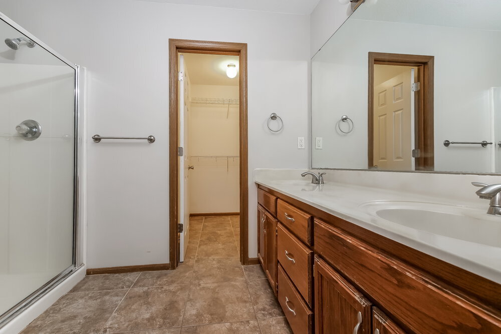 Building Photo - 3026 SW Shadow Brook Dr