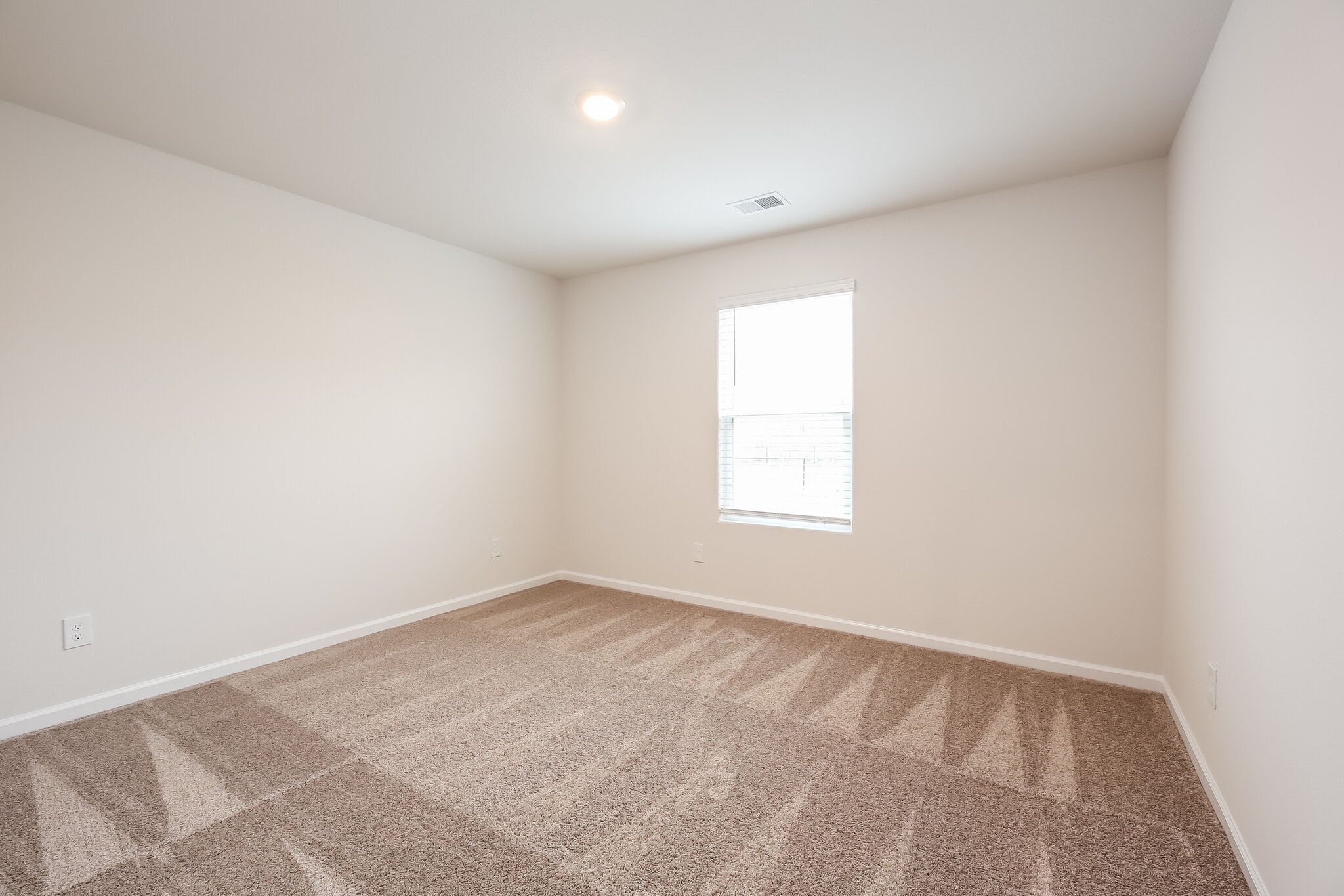 Building Photo - 6025 Mason Tucker Dr