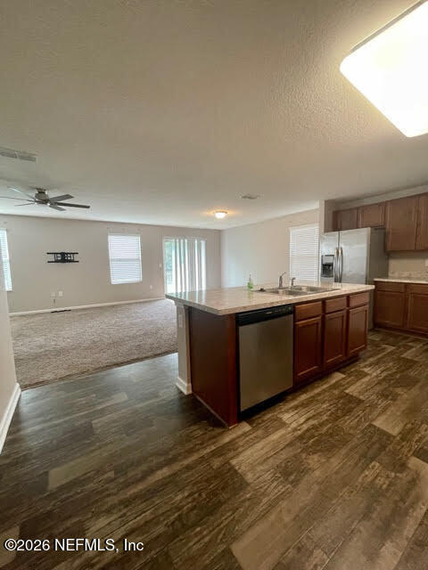 Building Photo - 2399 Sotterley Ln