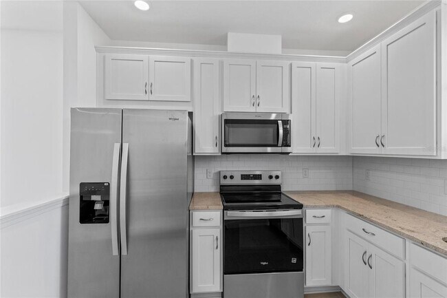 Building Photo - 9711 Undset Aly