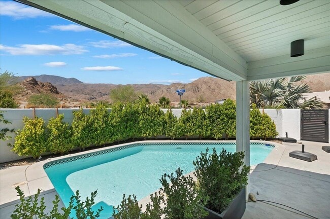 Building Photo - 54990 Avenida Madero