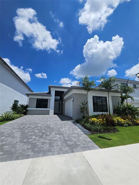 Building Photo - 9421 Tulip Leaf Ct