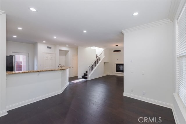 Building Photo - 50 Bluff Cove Dr