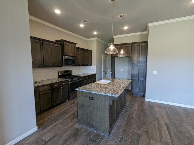 Building Photo - 3117 Stone Creek Dr