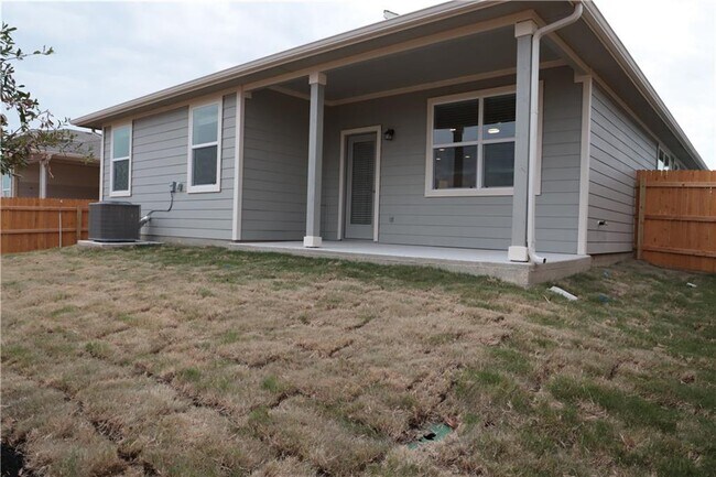 Building Photo - 3720 Niddry Dr