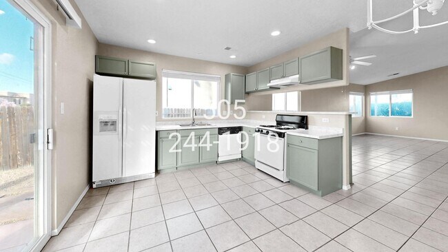 Building Photo - 6908 Gabbro Ave NE