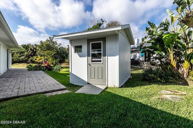 Building Photo - 145 Riverwalk Ct