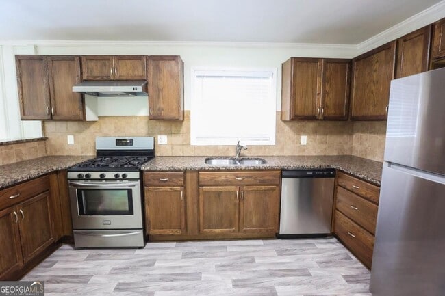 Building Photo - 2416 Timber Ridge Ct